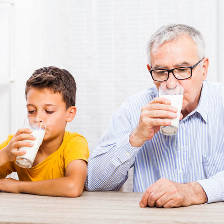 SE O SEU NUTRICIONISTA TE MANDAR PARAR DE TOMAR LEITE, MUDE DE NUTRICIONISTA!